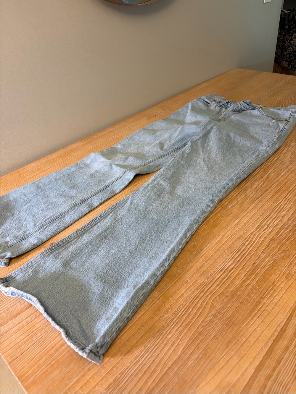 Abercrombie & Fitch Women’s Flare Denim Jeans Size 8